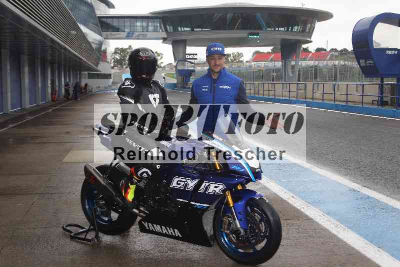 /Archiv-2025/01 24.-27.01.2025 Moto Center Thun Jerez/Team APRECO